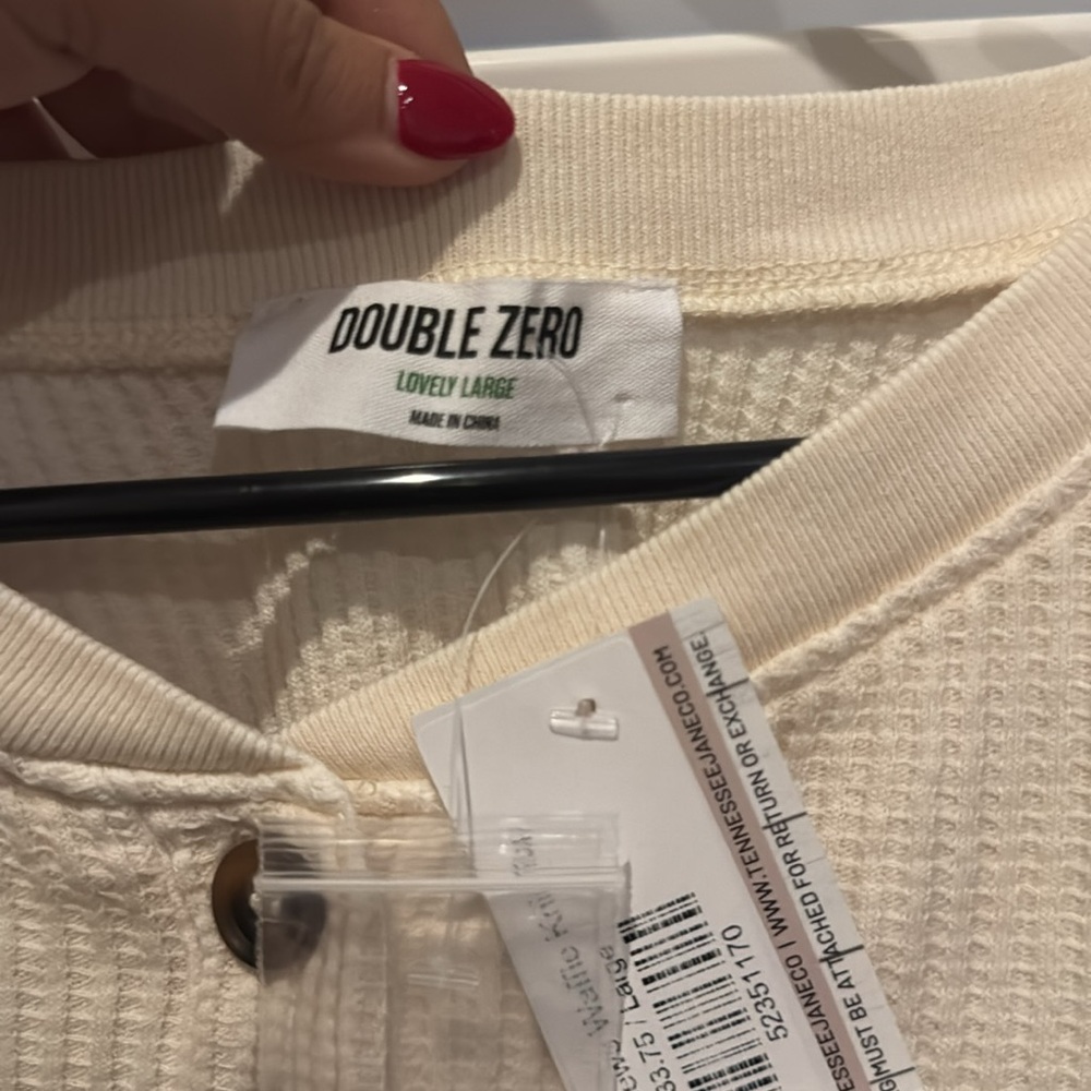 NWT Long Sleeve - Picture 3 of 4